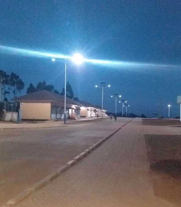 新建区非洲科特迪瓦太阳能路灯工程